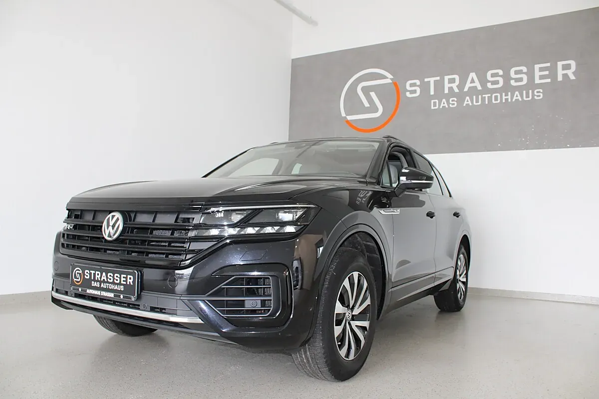 Volkswagen Touareg 2019 photo 2