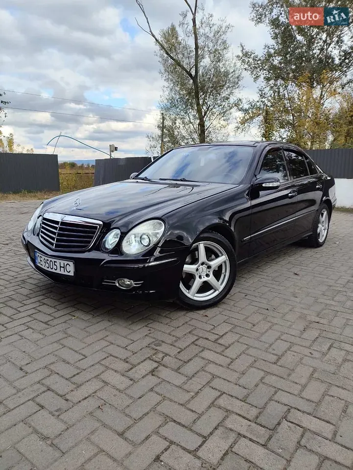 Mercedes-Benz E-Class 2003 photo 4