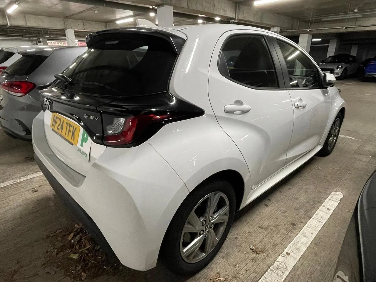 Toyota Yaris 2024 photo 2