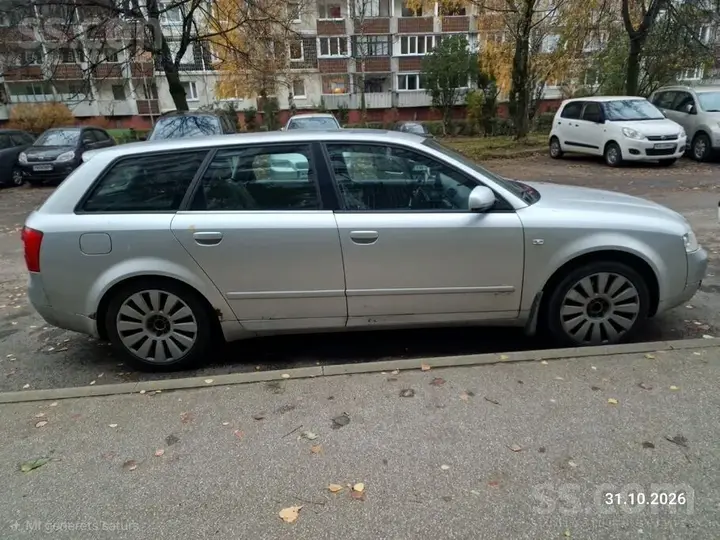 Audi A4 Avant 2002 photo 2