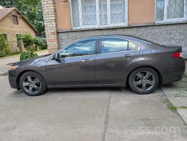 Honda Accord 2009 photo 3
