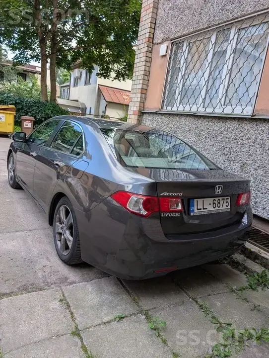 Honda Accord 2009 photo 2