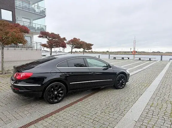Volkswagen Passat Cc 2009 photo 2