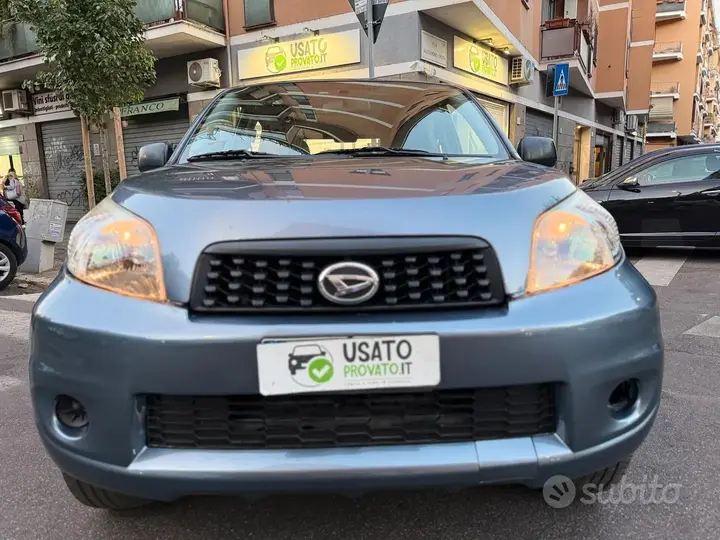 Daihatsu Terios 2013 photo 4