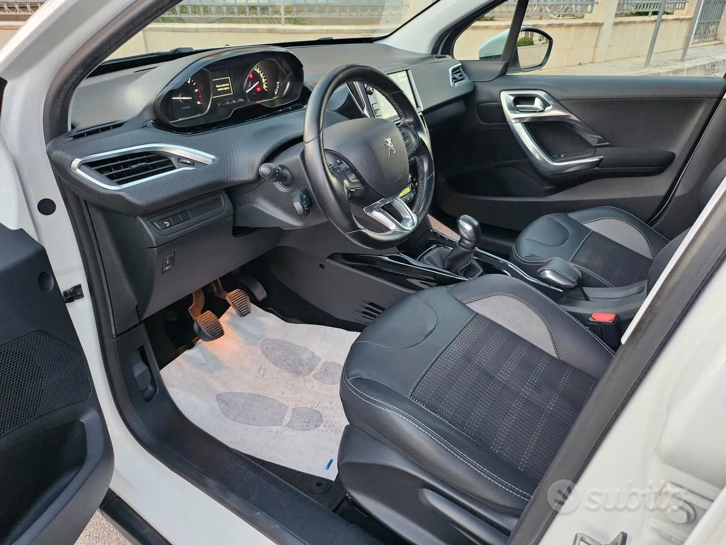 Peugeot 2008 2018 photo 4