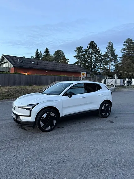Volvo Ex30 2026 photo 2