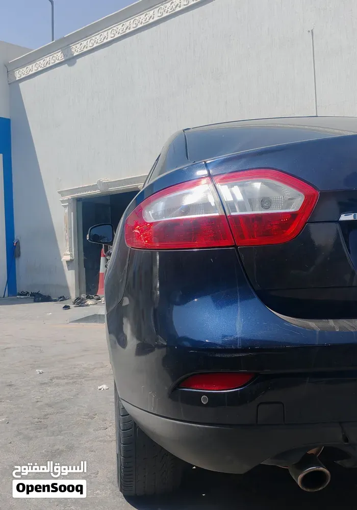Renault Fluence 2012 photo 4