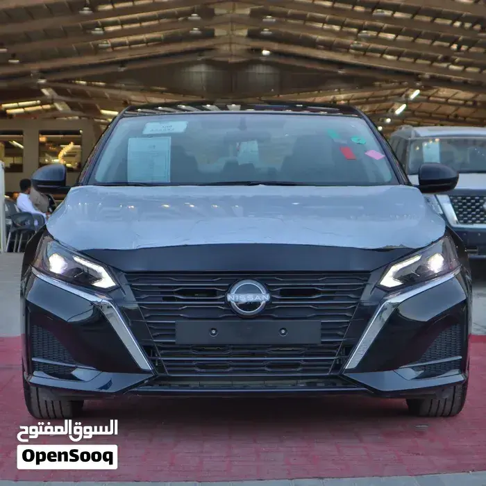 Nissan Altima 2026 photo 2