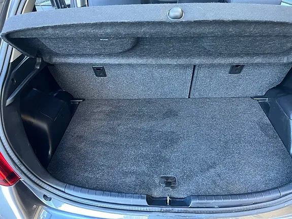 Toyota Yaris 2016 photo 3