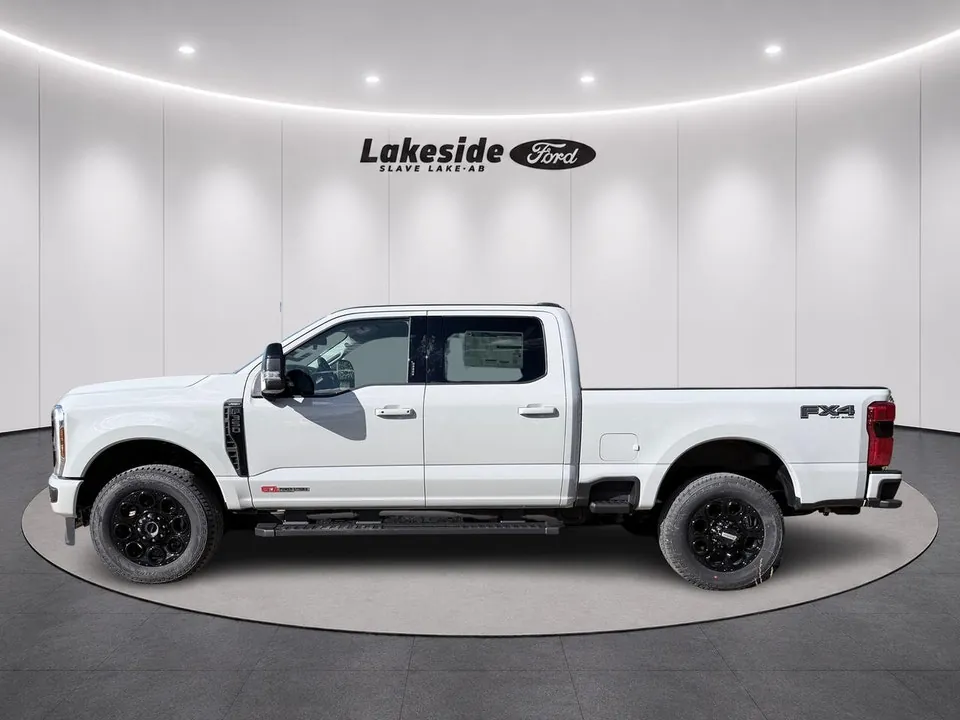 Ford F-350 Super Duty 2026 photo 2