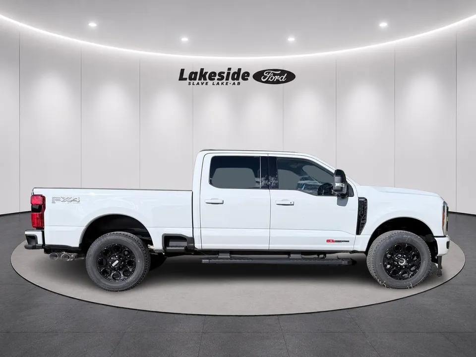 Ford F-350 Super Duty 2026 photo 4