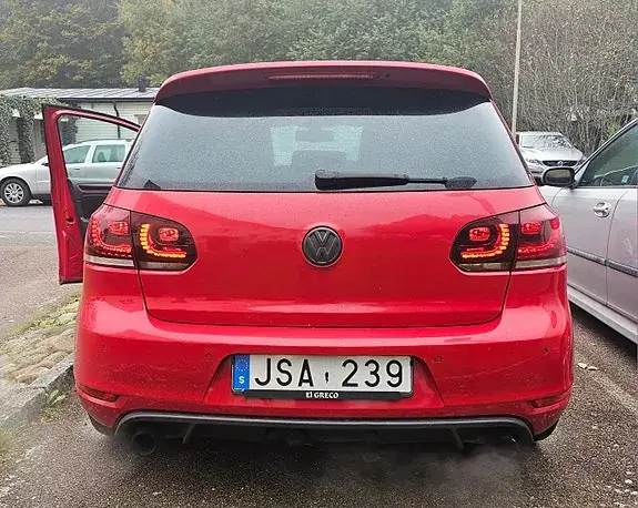 Volkswagen Golf 6 2012 photo 2