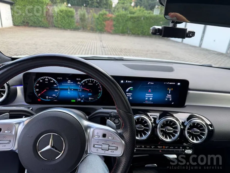 Mercedes-Benz A250 2022 photo 3