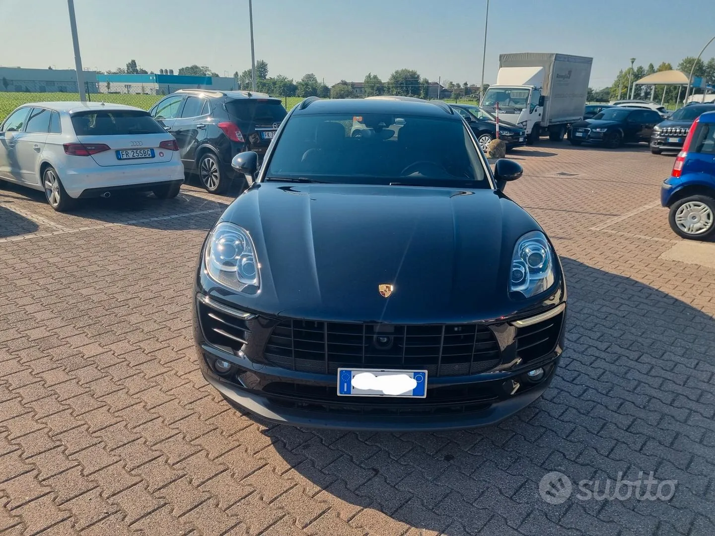 Porsche Macan 2017 photo 2
