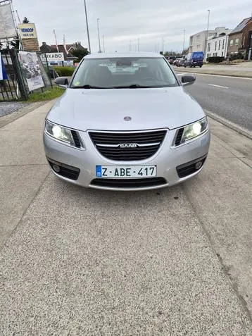 Saab 9-5 2010 photo 3