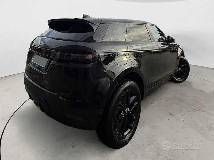 Land Rover Evoque 2025 photo 4