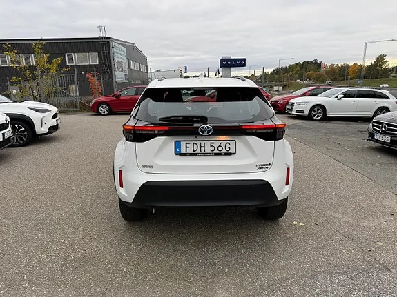 Toyota Yaris Cross 2023 photo 4