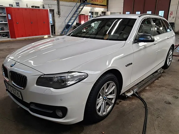 BMW 520D 2014 photo 2