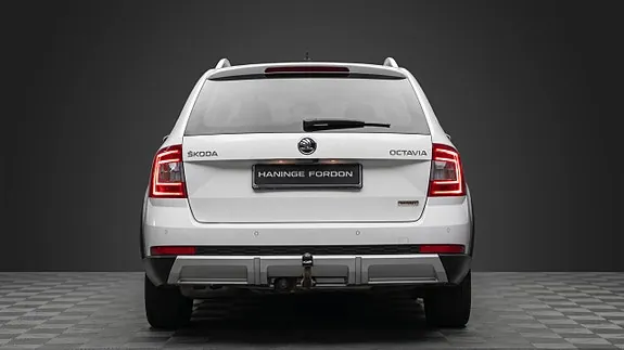 Skoda Octavia Scout 2015 photo 5