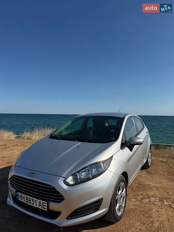 Ford Fiesta 2015 photo 3