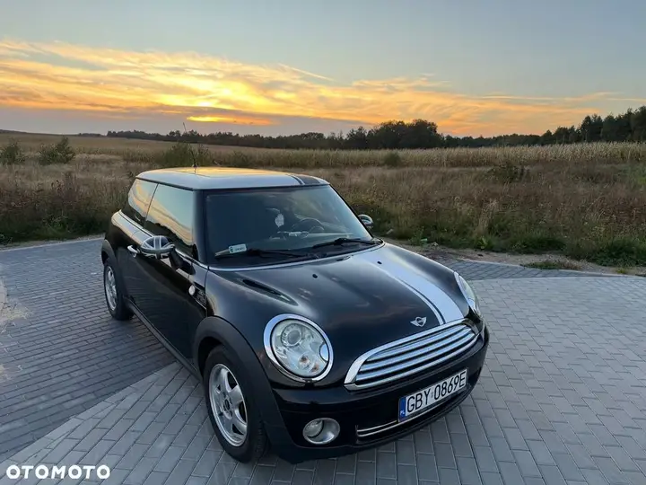 Mini Cooper 2009 photo 2