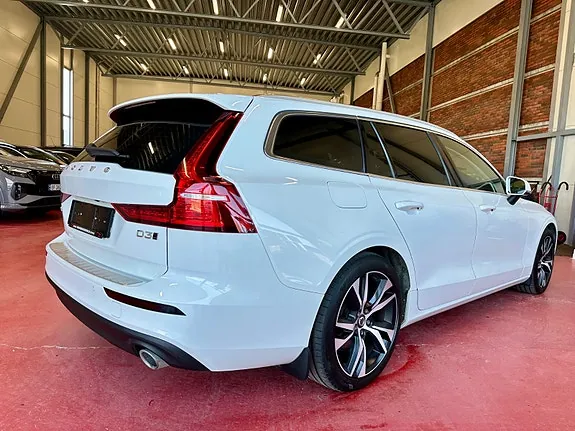 Volvo V60 2019 photo 4