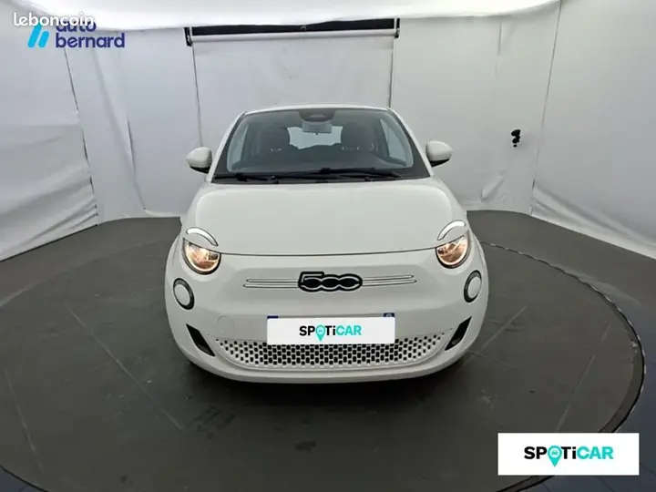 Fiat 500 2023 photo 2