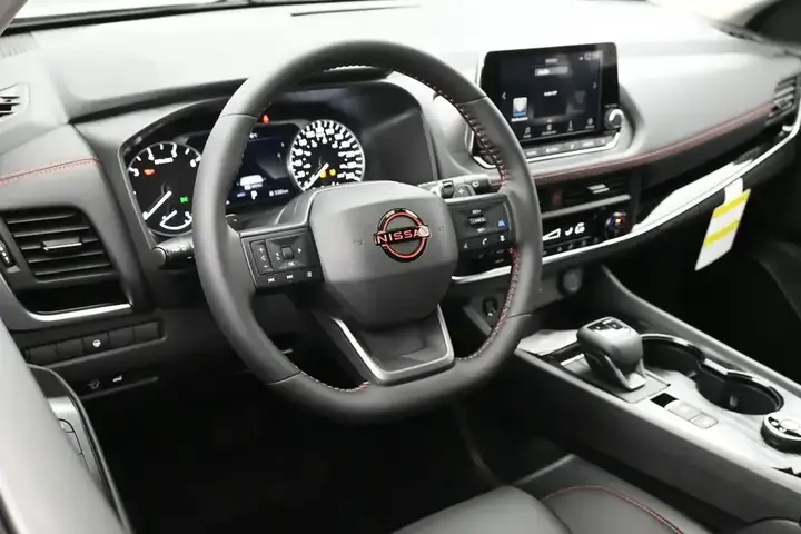 Nissan Rogue 2026 photo 5
