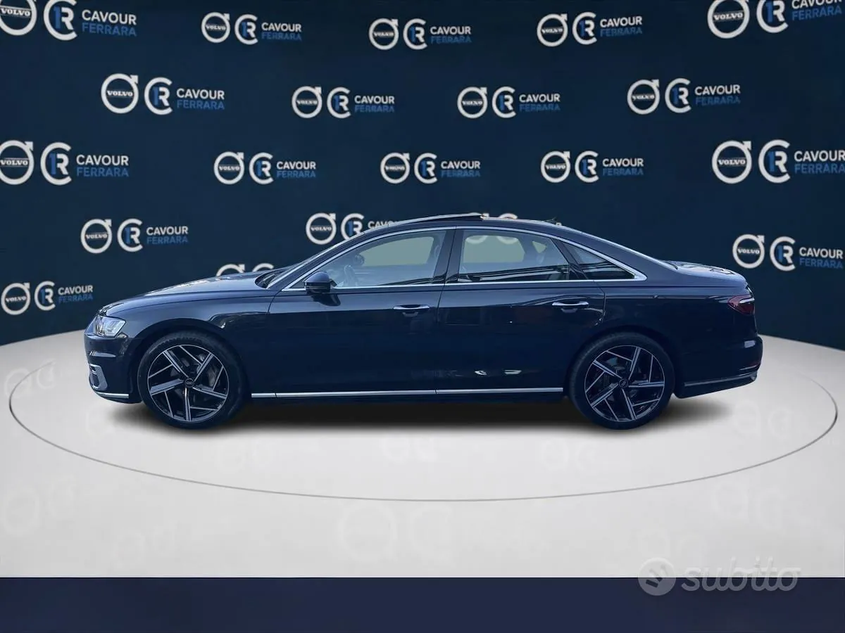 Audi A8 2017 photo 3