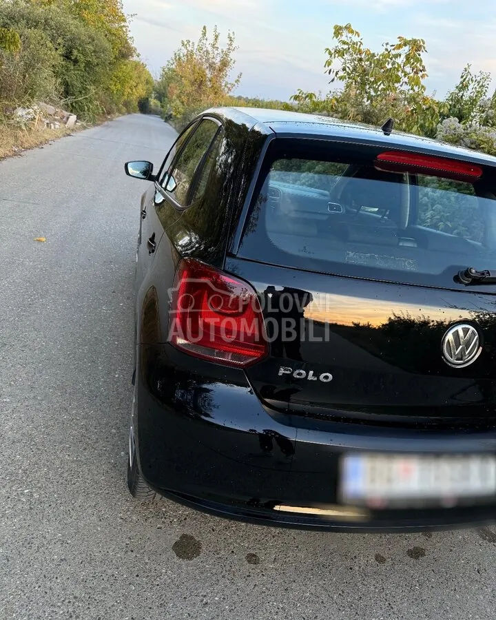 Volkswagen Polo 2013 photo 2