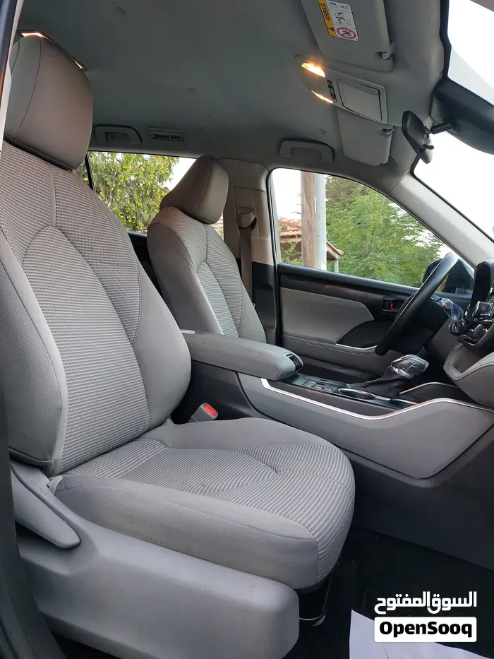 Toyota Highlander 2023 photo 4