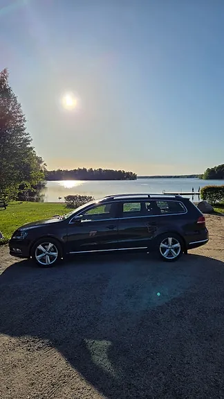 Volkswagen Passat 2011 photo 3