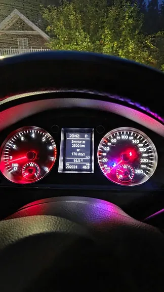 Volkswagen Passat 2011 photo 4