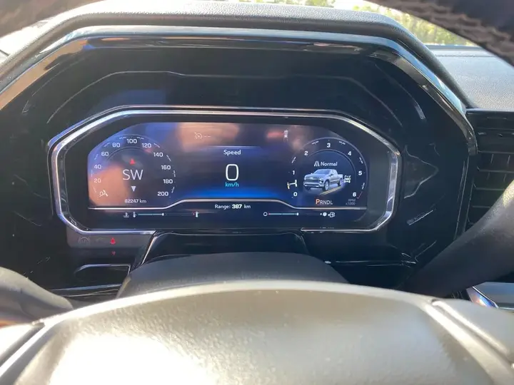 Chevrolet Silverado 1500 2025 photo 5