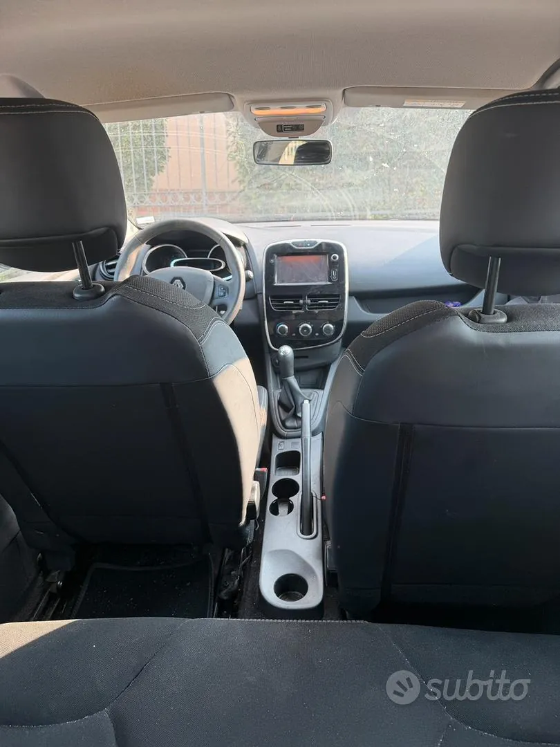 Renault Clio 2015 photo 3