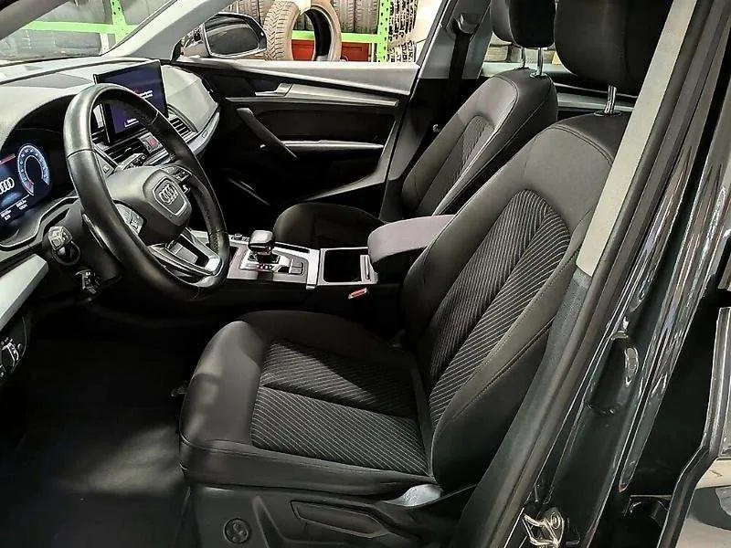 Audi Q5 2023 photo 3