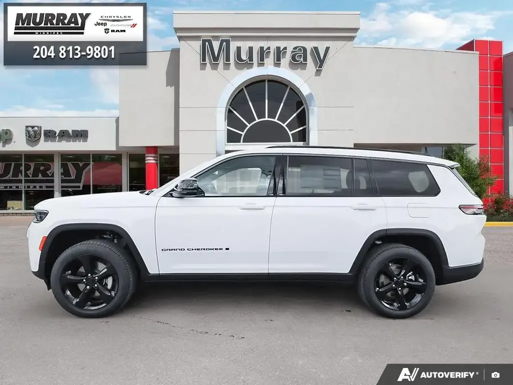 Jeep Grand Cherokee 2026 photo 2