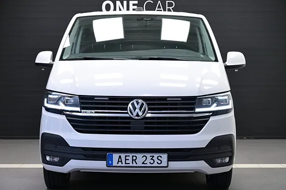 Volkswagen Transporter 2022 photo 2