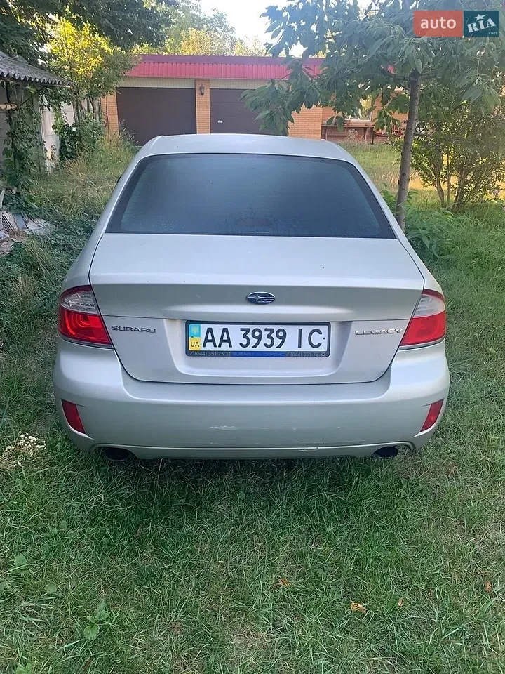 Subaru Legacy 2009 photo 2