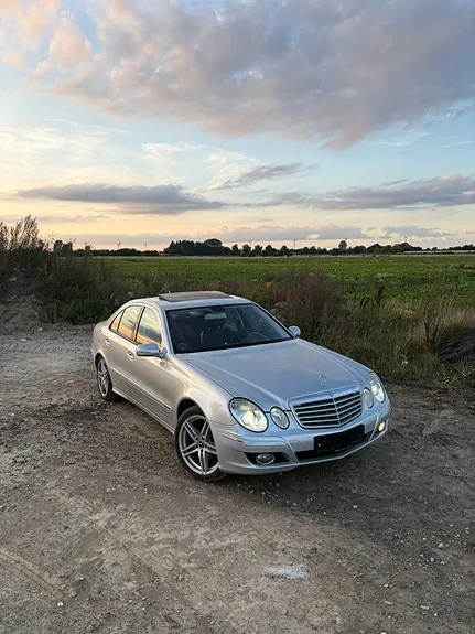 Mercedes-Benz E280 2006 photo 4