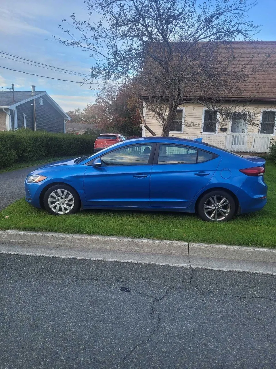 Hyundai Elantra 2017 photo 2