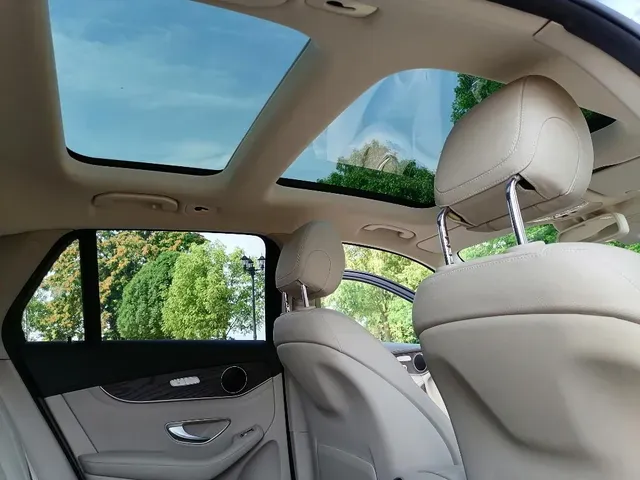 Mercedes-Benz Glc 2017 photo 2