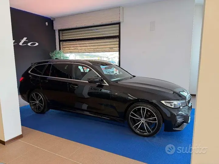 BMW 3 Series 2020 photo 4