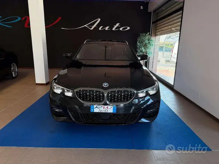 BMW 3 Series 2020 photo 3
