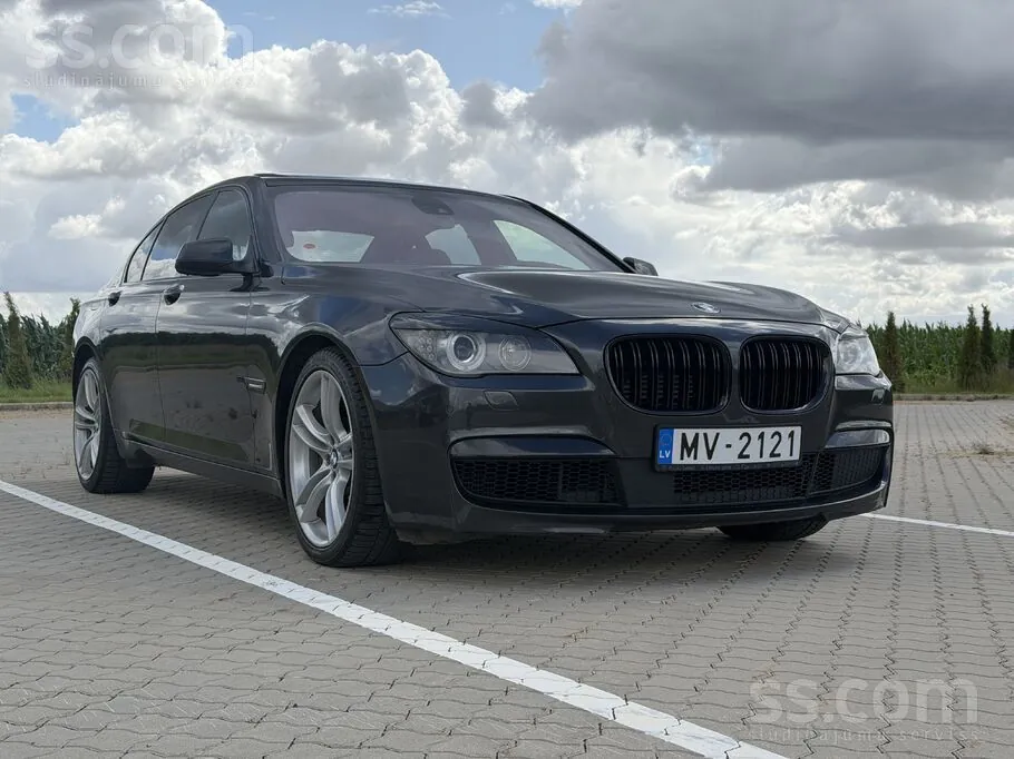 BMW 750I 2011 photo 2