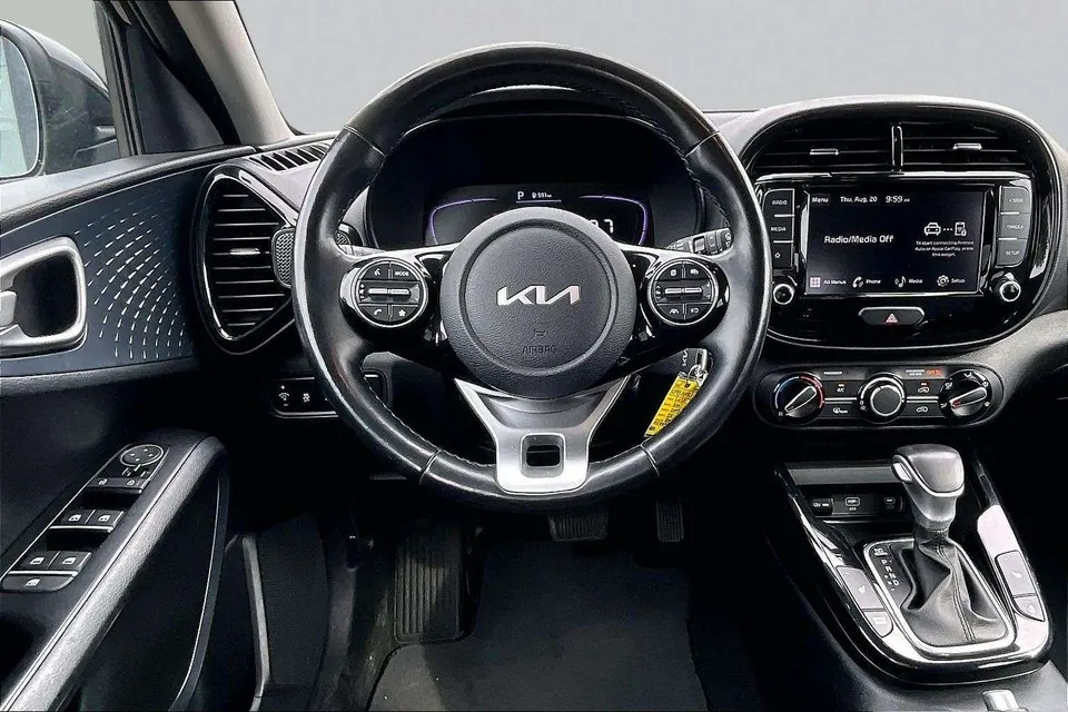 Kia Soul 2023 photo 3