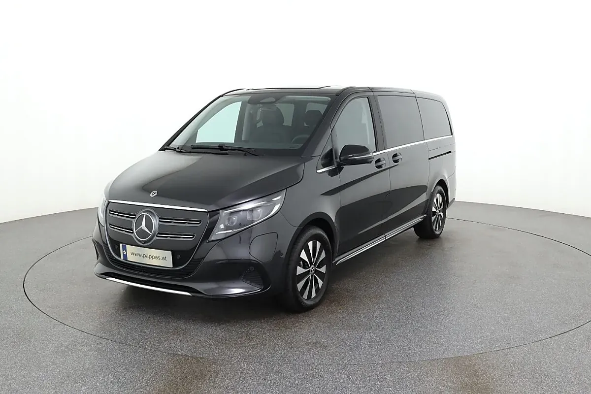 Mercedes-Benz Eqv 2025 photo 2