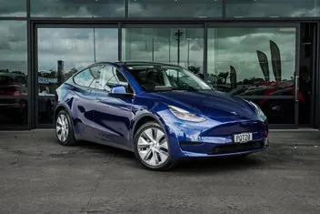 Tesla Model Y 2022 photo 2