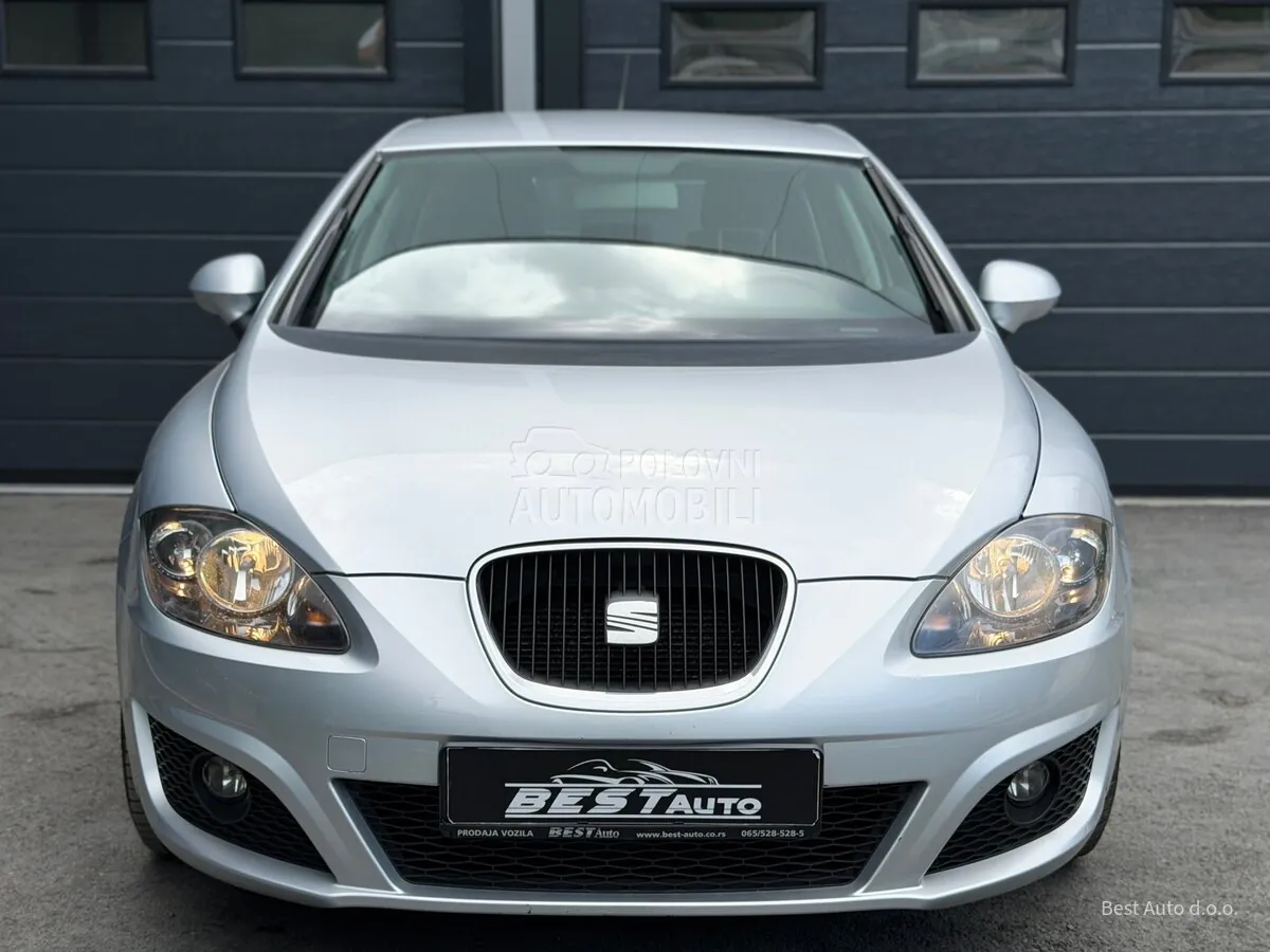 Seat Leon 2010 photo 4