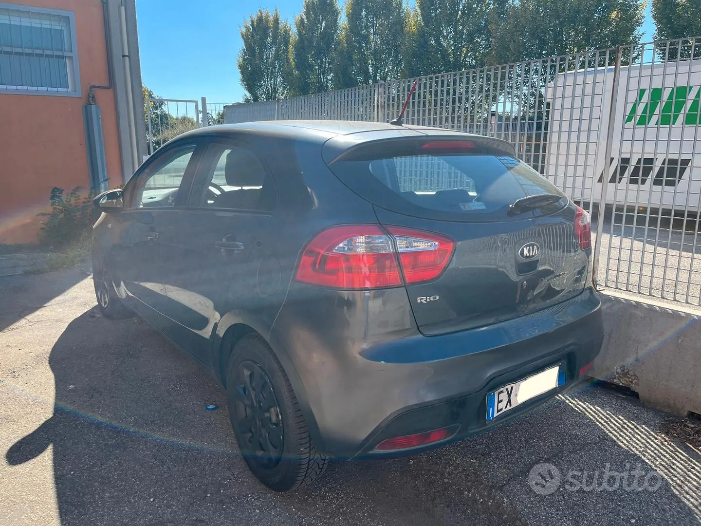 Kia Rio 2014 photo 3
